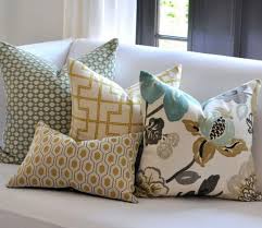 7 Awesome Small Living Room Ideas With Fireplace Living Room Pillows Decor Home Living Room Living Room Decor Pillows