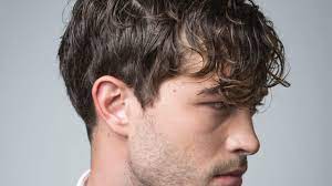 Cortes de pelo largo para hombres. Cinco Cortes De Pelo Que Deberias Hacerte Ahora Que Tienes El Cabello Largo Gq Espana