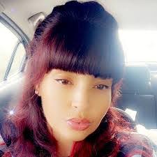 Elizabeth Almendarez's Instagram, Twitter & Facebook