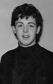 𝑚𝑎𝑑 𝑤𝑜𝑚𝑎𝑛