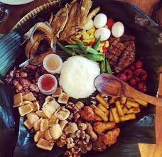 Birthday Food Ideas For Adults Pinoy Style Filipino Bilao Food Presentation Asian Recipes Food
