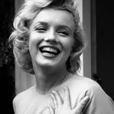 Marilyn Monroe Diamond Ring 2025