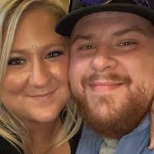 Sara Null and Brian Averitt's Wedding Website