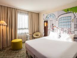 Sie haben ihren persönlichen raum, in dem sie sich entspannen, energie tanken und arbeiten können. Hotel In Evry Ibis Styles Evry Cathedrale All