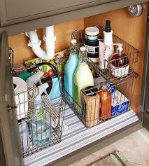 Copy This Bedroom S 25 Creative Storage Ideas Organization Hacks Wire Baskets Storage