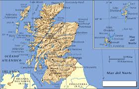 Envío gratis en artículos seleccionados. Scotland Feminin
