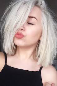Here are our top 20+ haircuts for guys with since asymmetrical haircuts tend to be more trending hairstyles, we recommend you visit a good this iconic fifties hairstyle is a great hairstyle for men with round faces because it adds sharp. Short Hairstyles For Round Faces 2020 45 Haircuts For Round Faces Ladylife