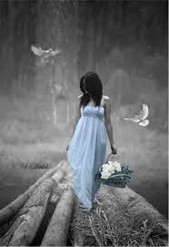 Beautiful Black And White Photography With Color Splash Pin By Louise Lane Cotton On Bleu Valentines Color Splash Photography Color Splash Splash Photography