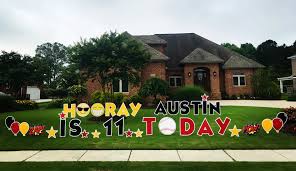Birthday Lawn Signs Near Me Vbyardgreetings Happy Birthday Yard Signs Birthday Yard Signs Birthday Greetings