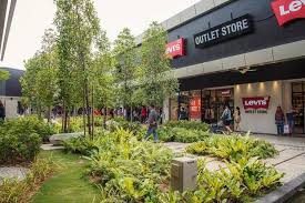 It is less than 2km away from penang international airport. Best Ke Shopping Kat Design Village Mall Penang Ulasan Peta Ke Sini