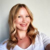 Rowena Solomon's Instagram, Twitter & Facebook