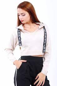 Bayan Sweat Kapsonlu Kisa Krem Sweat Kapali Modelleri 2018 Erkek Kadin Modavigo Spor Bayan Magaza Tarzi Stil Modern Gunlu Kapsonlular Kadin Stil
