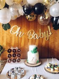 A gender reveal party is an entertaining time so why not die some popcorn or have popcorn candied in some way, to announce the gender. 5 Elements For A Memorable Gender Reveal Party