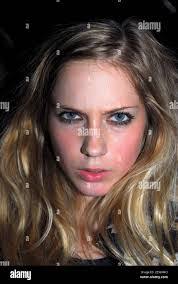 Robyn Palmer's Instagram, Twitter & Facebook