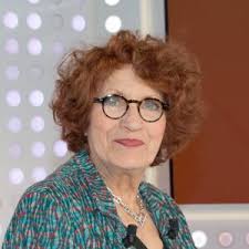 1972 elle court, elle court la banlieue de gérard pirès. Andrea Ferreol Biographie News Photos Et Videos Tele Loisirs