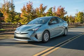 2017 Toyota Prius Review, Problems, Reliability, Value, Life ...