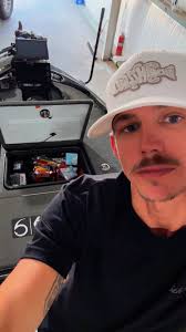 Holding baits like a chipmunk.