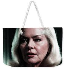 Ellen Burstyn, Actress Beach Towel by Mary Bassett