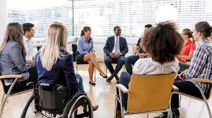 Die arbeitsfelder der sozialen arbeit lassen sich fast überall dort finden, wo menschen in unserer gesellschaft unterstützung brauchen. Soziale Arbeit Bachelor Studium