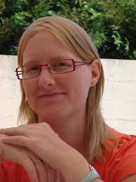 Priscilla PIERRE, 40 ans (EYSINES, TONNAY CHARENTE, TOURS)