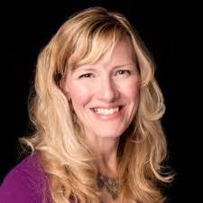 Anita Medeiros's Instagram, Twitter & Facebook