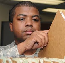 Airman from Marion dies at Alaska base