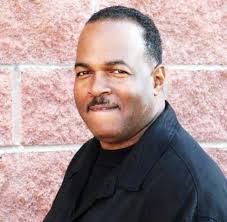 Steve Luth's Instagram, Twitter & Facebook