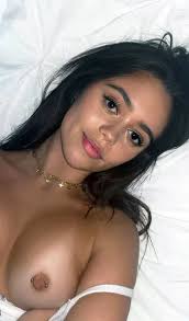 Check Out "Jenna Ortega" Nude Photos Of Her Showing Off Her ...