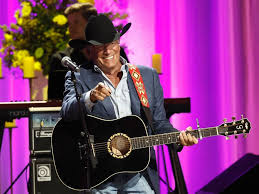 George Strait sets a new record for the largest ticketed concert in U.S.  history | KALW