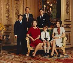 My Favourite Royals On Instagram Queen Elizabeth And Prince Philip And The Children Prince Ch Princess Anne Queen Elizabeths Children Queen Elizabeth