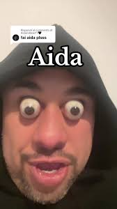 Talenti di 👀Aida: Bello Sguardo e Occhi Affascinanti