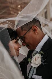 This Winter Inspired Shoot Proves That You Don't Need a Mountain to Elope  in Style