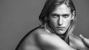 From this point of view, long hair can be identified with power and there are many long haircuts for men that need styling hair products in the medium to long length range. 10 Best Hair Products For Men With Long Hair 2021 The Trend Spotter