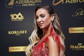 Участница «дома 2», певица, телеведущая, актриса, инстаграм бузовой приносит миллионы. Olga Buzova Pereehala Rabotat V Minsk Za Polmilliona Dollarov