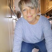 Hi all. As it is kitten season, as usual we are busy with feeding lots of  hungry babies. We currently have more Whiskers and Felix senior food 7+ and  11+ and wondering