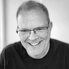 Medium-easy to medium a cappella choir pieces