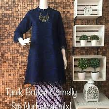 List download lagu lagu2 raya siti nurhaliza (43:28 min) mp3 link, last update jun 2021. Baju Raya 2021 Set Kebaya Brukat Siti Nurhaliza Top Facebook