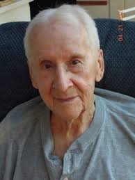 Edwin Macgregor's Instagram, Twitter & Facebook