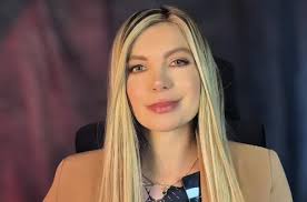 Periodista colombiana Alexandra Gómez sobre el ataque al precandidato a la  presidencia Miguel Uribe Turbay: “Hicieron un atentado contra la  institucionalidad y la democracia”