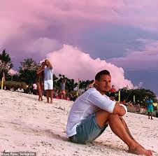 Lee appeared on the video blog wine library tv with gary vaynerchuk on may 8, 2009. Lee Ryan Enjoys Sun Kissed Holiday With New Girlfriend Verity Paris Readsector