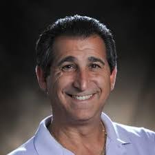 Andrew Rosner's Instagram, Twitter & Facebook