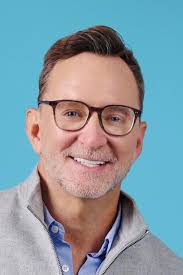 Self-Made Mansions (TV Series 2021)