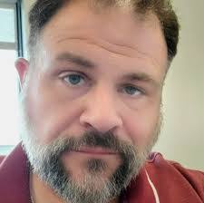 Jeffrey Eckler's Instagram, Twitter & Facebook