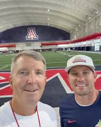 One week away from Meet the Cats! ☝️🏈