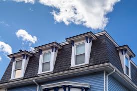 What Is a Mansard Roof? (Benefits, Style...)