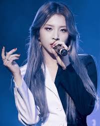 Via Giphy In 2020 Kpop Girls Kard Korean Pop