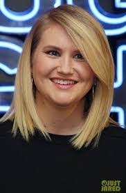 Jillian Bell's Instagram, Twitter & Facebook
