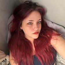 What are good places to grab food and drink in Wichita with a patio?