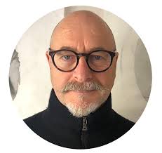 Dr. Damian Gascoigne, Associate Dean (Scholarship)