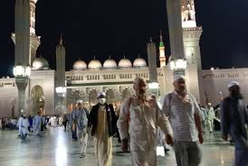 Sejarah masjid nabawi dari masa kenabian nabi muhammad saw sampai dengan masa sekarang yang bisa dilihat that means 1440 years old masjid nabawi madinah. Jejak Dokter Perempuan Di Masjid Nabawi Dan Kepedulian Rasul Republika Online